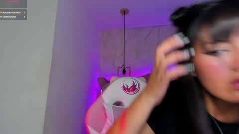 Snapshot of mariam__cute chatting on 01.12.25   online show from 01.12.25
