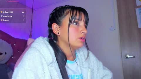Snapshot of mariam__cute chatting on 02.02.25   online show from 02.02.25
