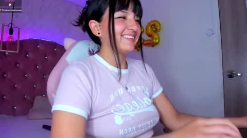 Snapshot of mariam__cute chatting on 03.08.25   online show from 03.08.25