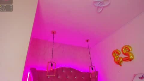 Snapshot of mariam__cute chatting on 03.12.25   online show from 03.12.25