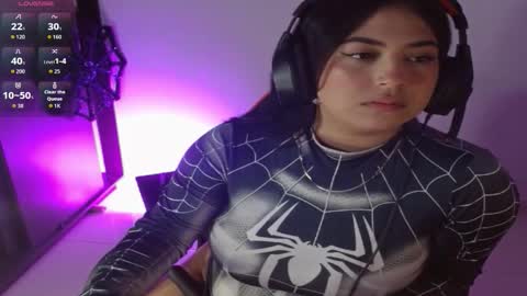 Snapshot of mariam_ferrer chatting on 10.28.25 mariam_ferrer online show from 10.28.25