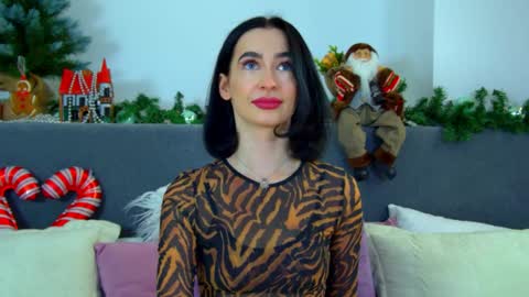 MariaMenson online show from 01.13.25