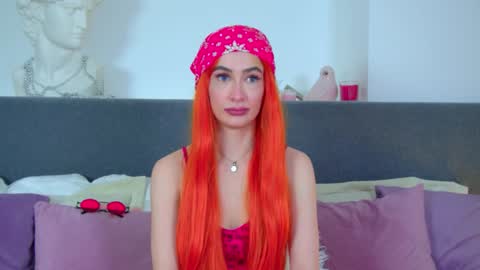 MariaMenson online show from 02.03.25