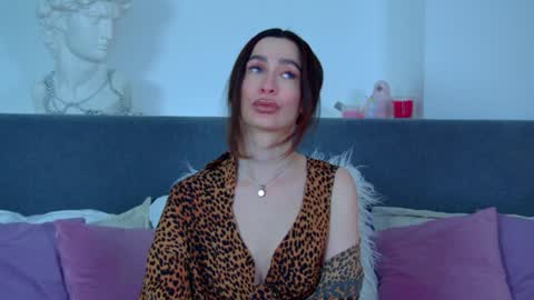 MariaMenson online show from 02.07.25