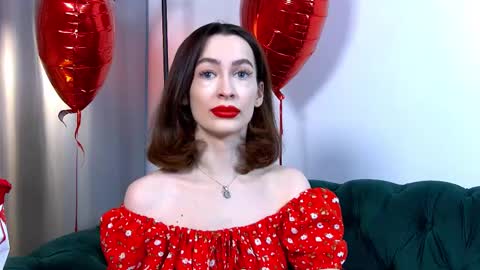 MariaMenson online show from 02.13.25