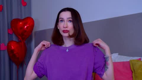 MariaMenson online show from 02.16.25