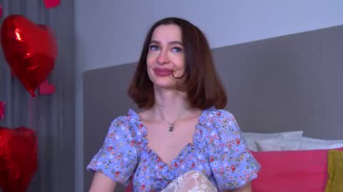 MariaMenson online show from 02.21.25