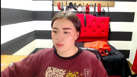 Snapshot of marian_ran_ chatting on 01.06.25 Marian online show from 01.06.25