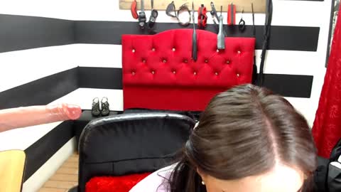 Snapshot of marian_ran_ chatting on 01.29.25 Marian online show from 01.29.25