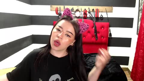 Snapshot of marian_ran_ chatting on 02.03.25 Marian online show from 02.03.25