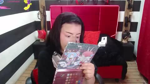 Snapshot of marian_ran_ chatting on 09.18.25 Marian online show from 09.18.25