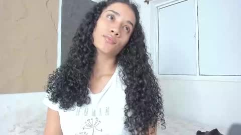 Snapshot of marian_rios chatting on 03.02.26 Marian online show from 03.02.26