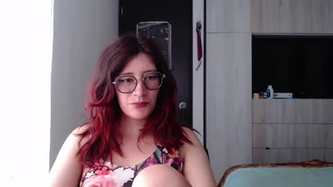 Mariana online show from 02.12.25