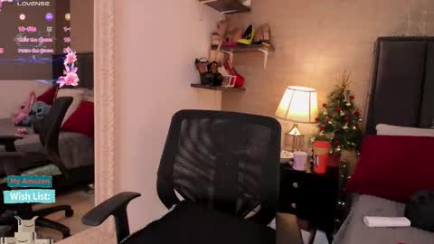 Mar y online show from 12.04.25