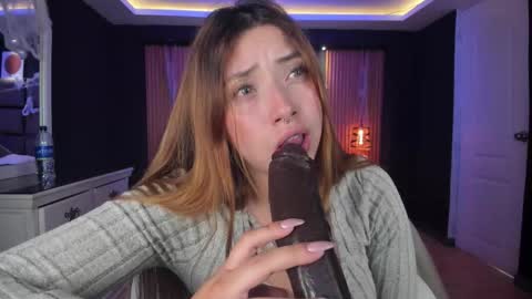 Mariana Castro online show from 10.24.25