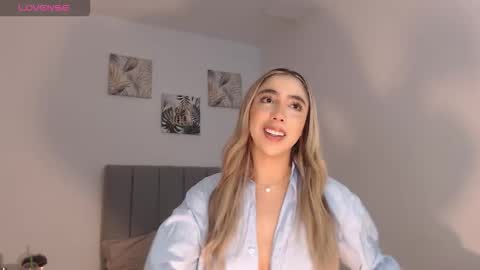 Mariana online show from 03.30.26