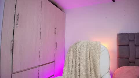 Mariana Gomez online show from 02.13.25