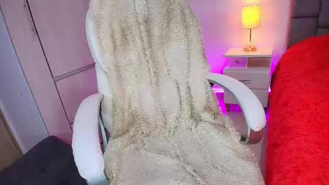 Mariana Gomez online show from 03.07.25