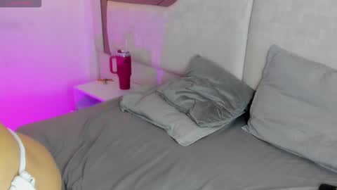 Mariana online show from 10.15.25