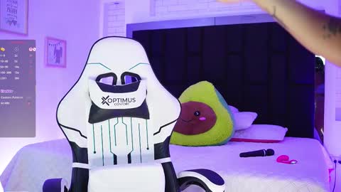 Mariana  online show from 11.17.25