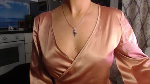 Snapshot of mariana_mur chatting on 11.10.25 MarianaMur online show from 11.10.25