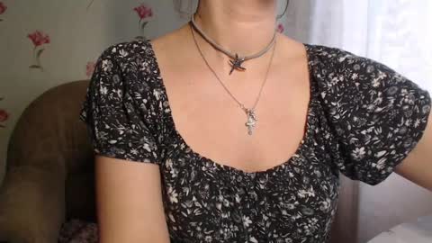 Snapshot of mariana_mur chatting on 03.31.26 MarianaMur online show from 03.31.26