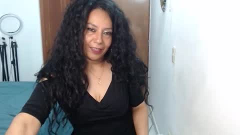 Snapshot of mariana_night chatting on 04.26.26 mariana_night online show from 04.26.26