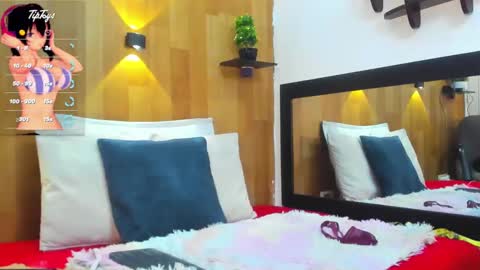 Mariana Angel online show from 09.22.25