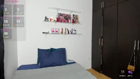 MARIANA Y VALENTINA online show from 09.30.25