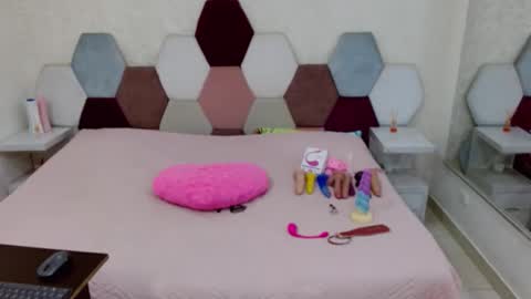 mariana online show from 02.28.26