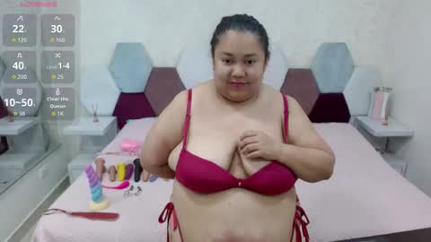 Snapshot of marianabbw_ chatting on 04.28.26 mariana online show from 04.28.26