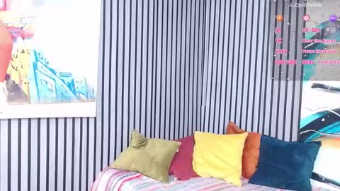 Snapshot of marianabiigass chatting on 11.06.25 MARIANA online show from 11.06.25