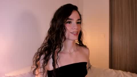   online show from 06.25.26