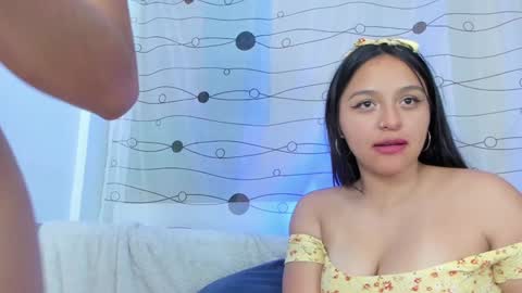 Snapshot of marianavargas20 chatting on 01.20.25 Mariana Vargas online show from 01.20.25