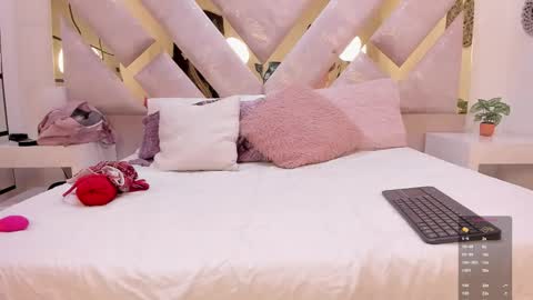 Marianee Rousse  online show from 10.30.25