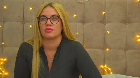 Maria online show from 12.03.24