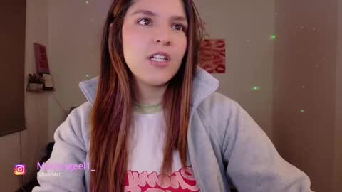 mariangeel_ online show from 01.07.26