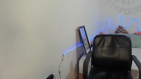 Snapshot of mariangel_3 chatting on 12.22.24 Mariangel online show from 12.22.24