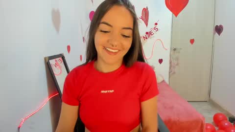 Snapshot of mariangel_3 chatting on 02.14.25 Mariangel online show from 02.14.25