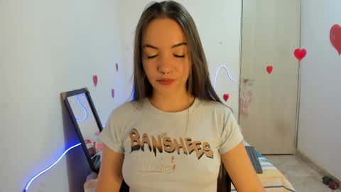 Snapshot of mariangel_3 chatting on 02.20.25 Mariangel online show from 02.20.25