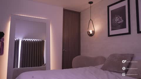 MARIANA  online show from 09.09.25