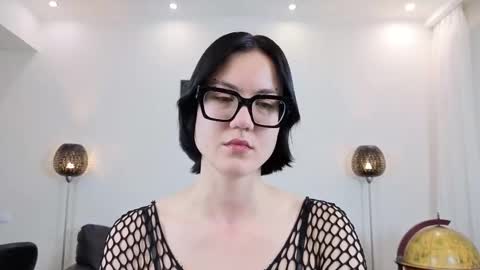 Marie Fitch online show from 01.09.26