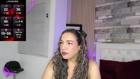 marie_hss online show from 12.18.24