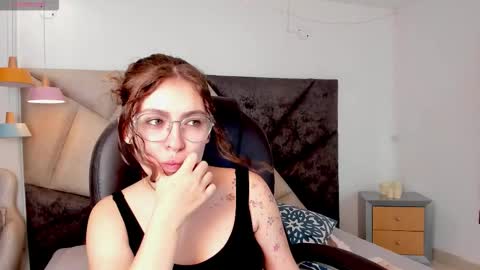 Mariee online show from 02.22.26