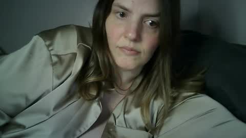 Mariejojo online show from 12.20.24