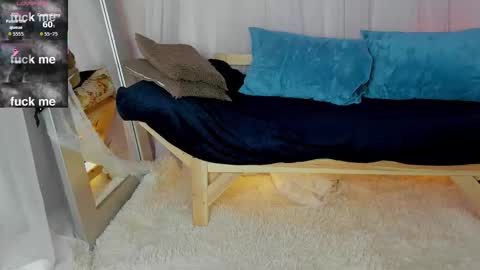 Mariel online show from 11.11.25