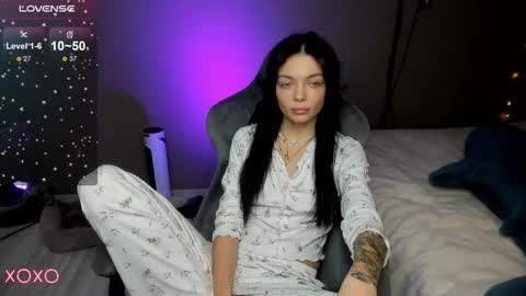 Maria  online show from 12.21.25