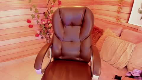 Marien online show from 01.26.25