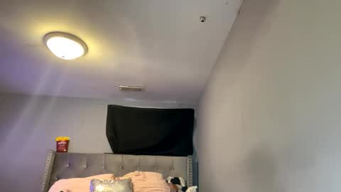 eMariexxx online show from 11.29.25