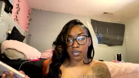 eMariexxx online show from 02.16.26